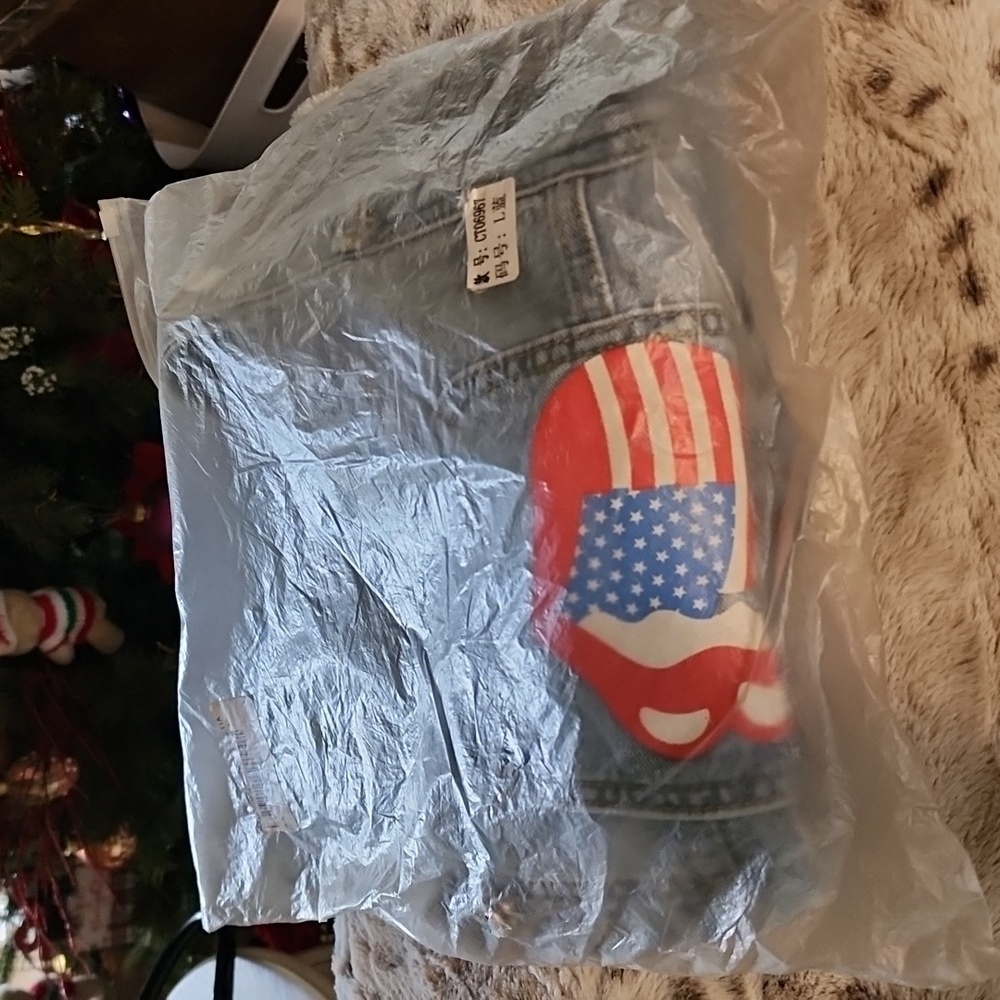 NEW OVERALLS - Picture 9 of 9